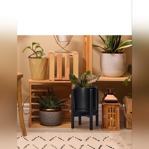 D'VINE Plant Stand